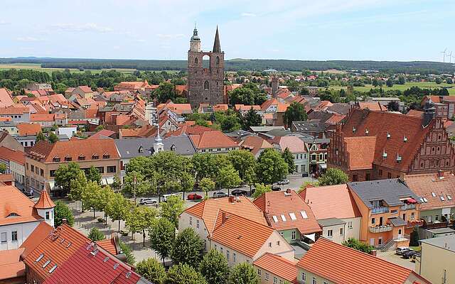 Stadtansicht Jüterbog mit Türmen von St. Nikolai