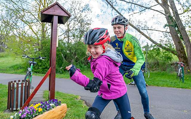 Skatehotel Gutshaus Petkus - skatende Kinder