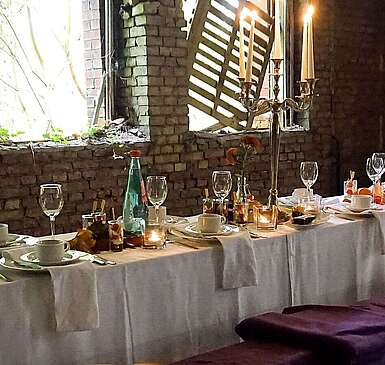 Gedeckte Tafel in Beelitz-Heilstätten