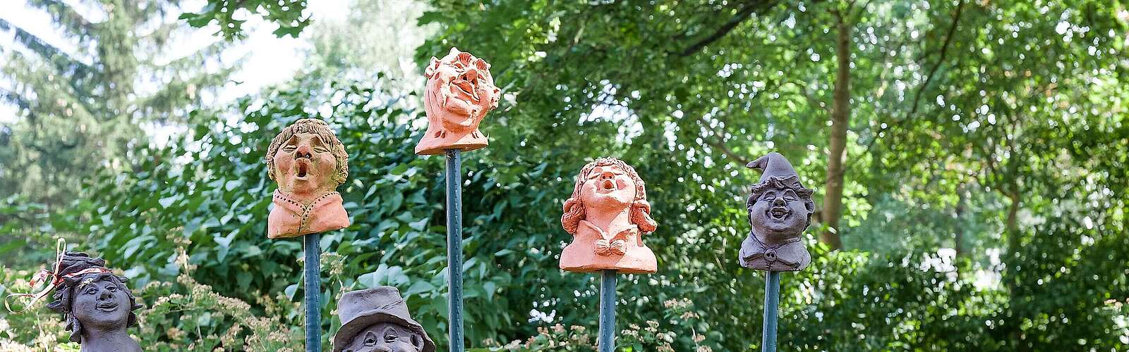 Galerie Bildhauerbahnhof Sperenberg Köpfe