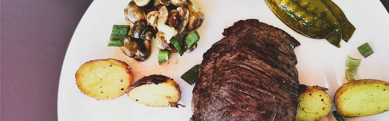 Steak im Bahnhof Rehagen