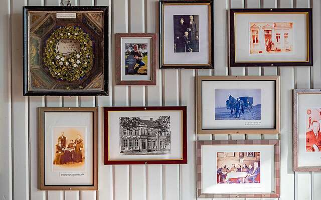 Historische Bilder im Gasthof Moritz in Rädigke