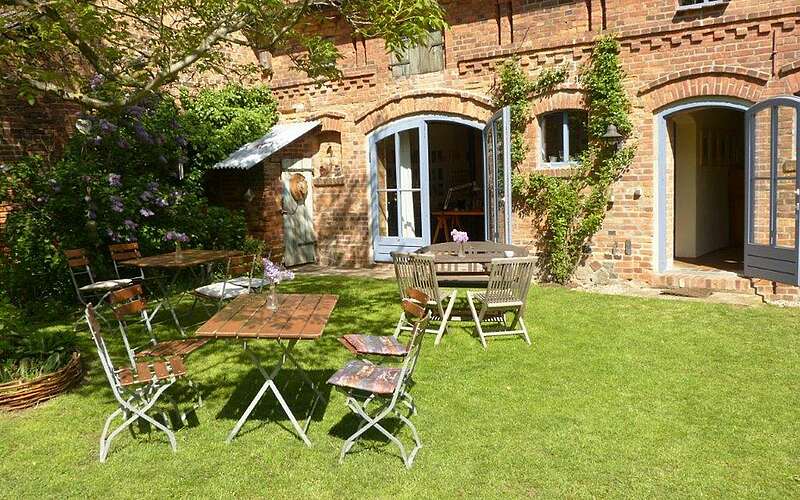 Vierseithof in Steinreich